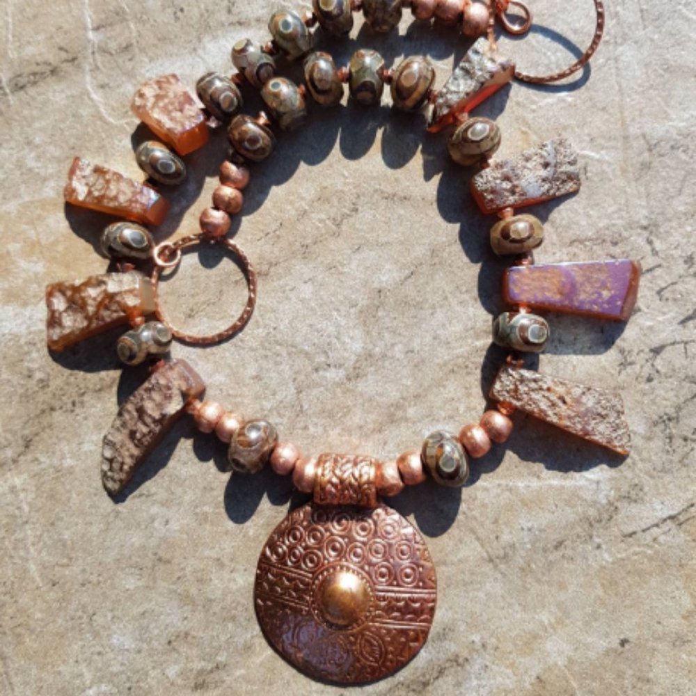 Mix Agate Gemstones and African Ethnic Copper Pendant Necklace